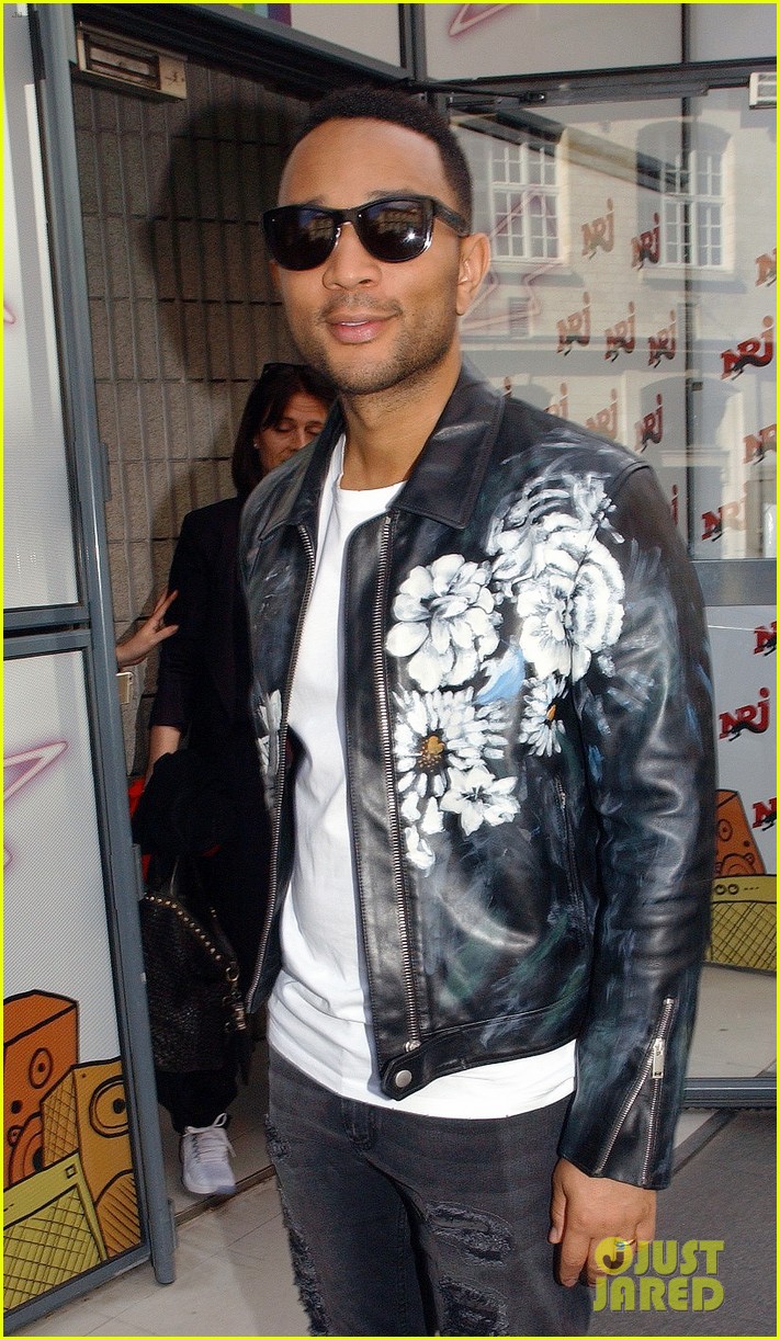 John Legend Gets His Luggage Back After it Was Stolen From JFK Airport