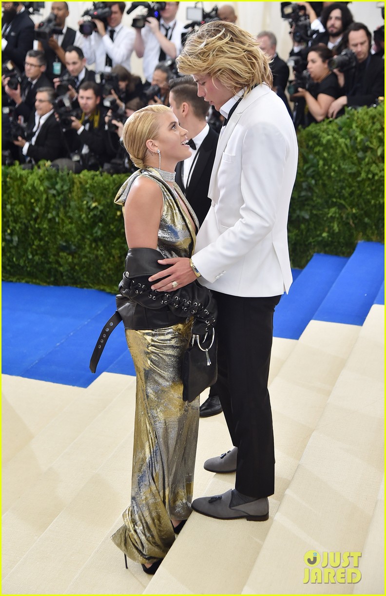 Met Gala 2017: Presley Gerber, Jordan Barrett, & Gabriel-Kane Day-Lewis Bring the Heat