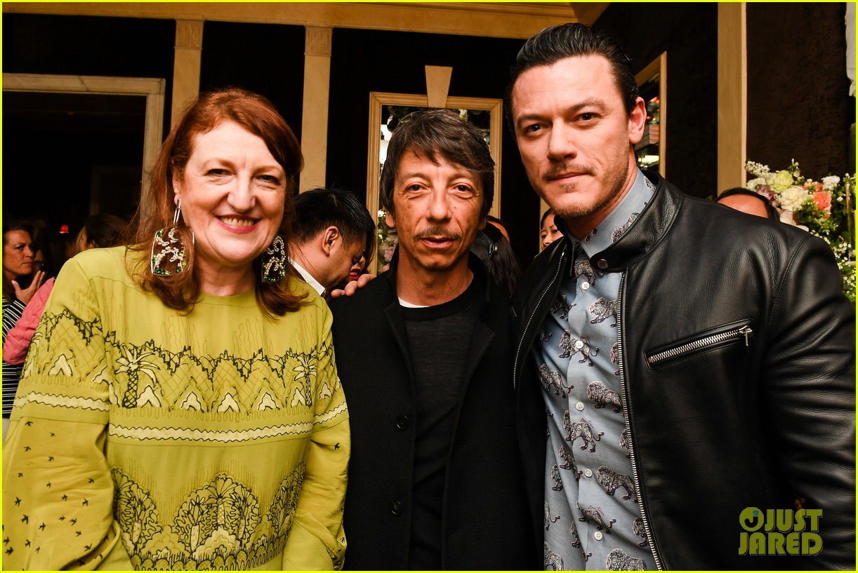 Miranda Kerr & Luke Evans Celebrate 'Harper's Bazaar' Anniversary Ahead of Met Gala