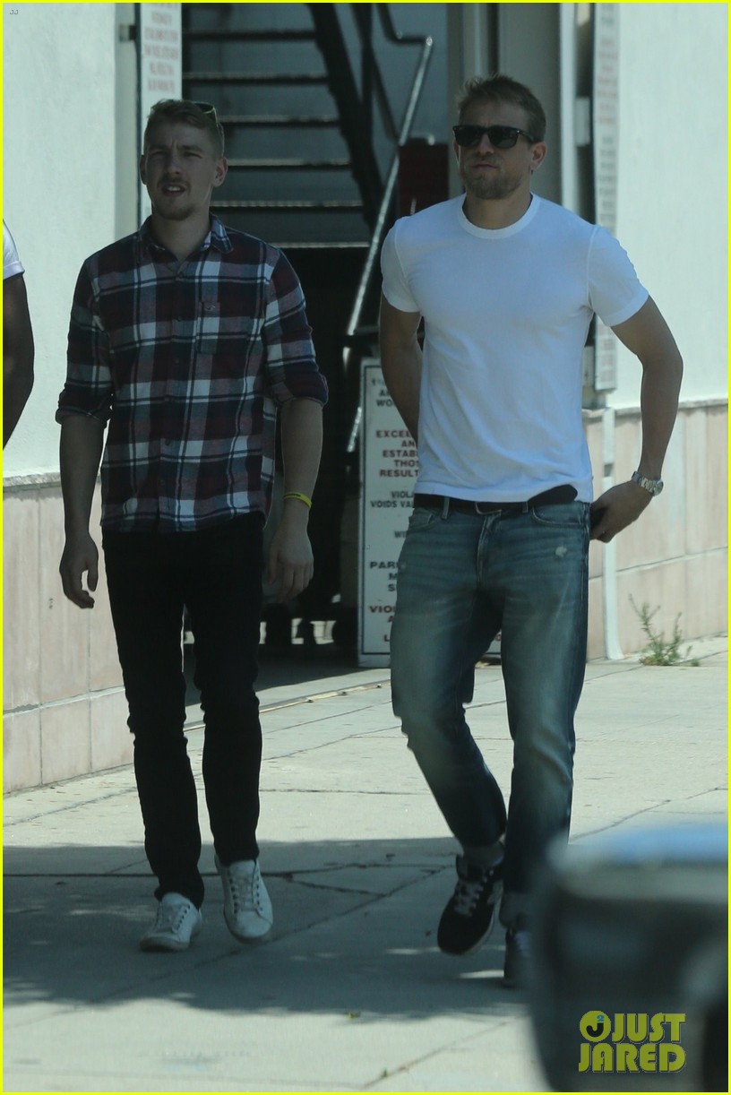 Charlie Hunnam Is All Smiles While Hanging with His Pals