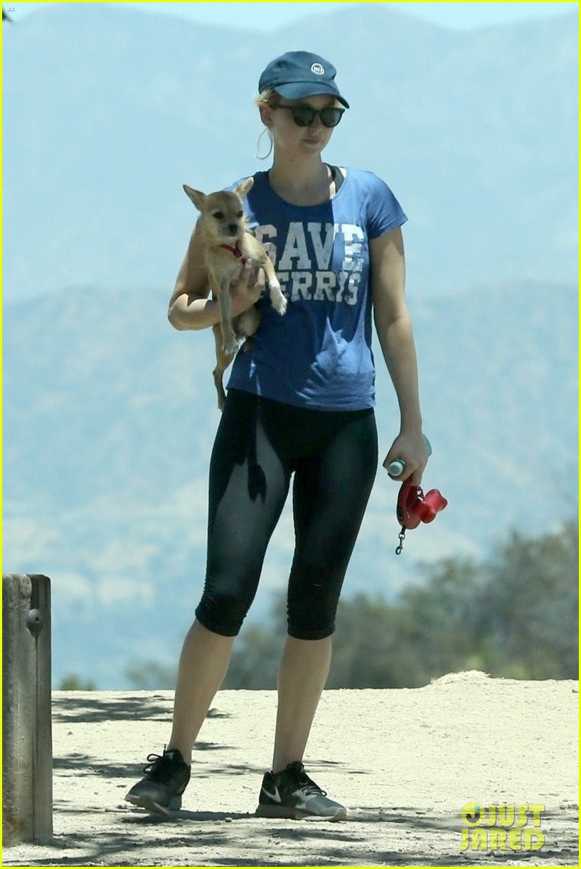 Jennifer Lawrence Goes Hiking with Her Pup Pippi in LA
