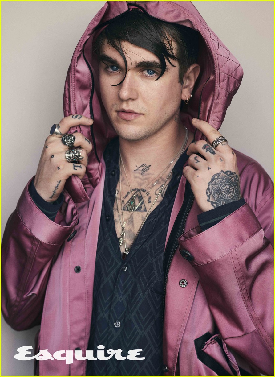 Evan Rachel Wood, Ashton Sanders & More Make Esquire's Mavericks of Style List!