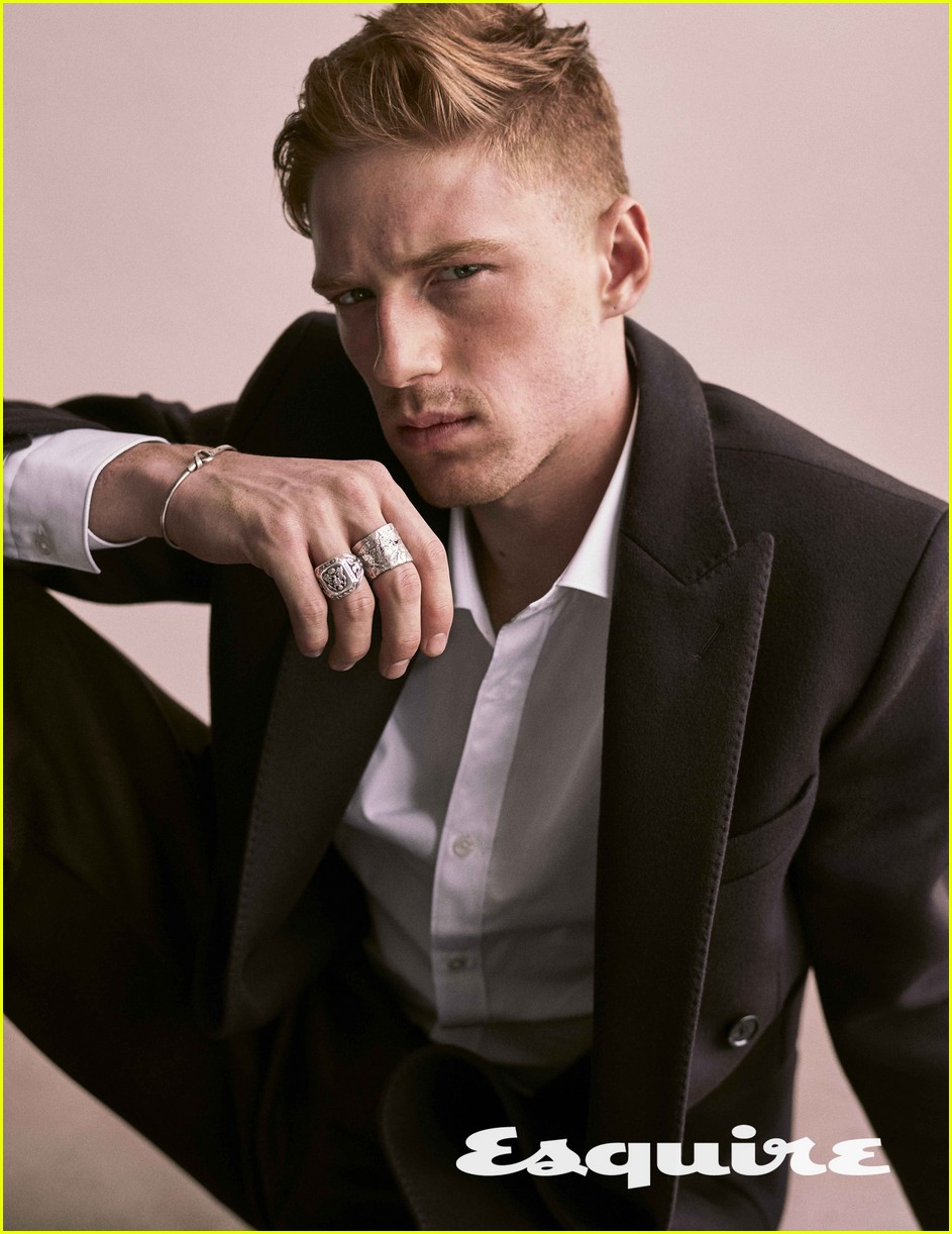 Evan Rachel Wood, Ashton Sanders & More Make Esquire's Mavericks of Style List!