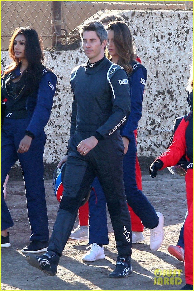 Arie Luyendyk Jr. Films 'The Bachelor' with His Contestants (Photos)
