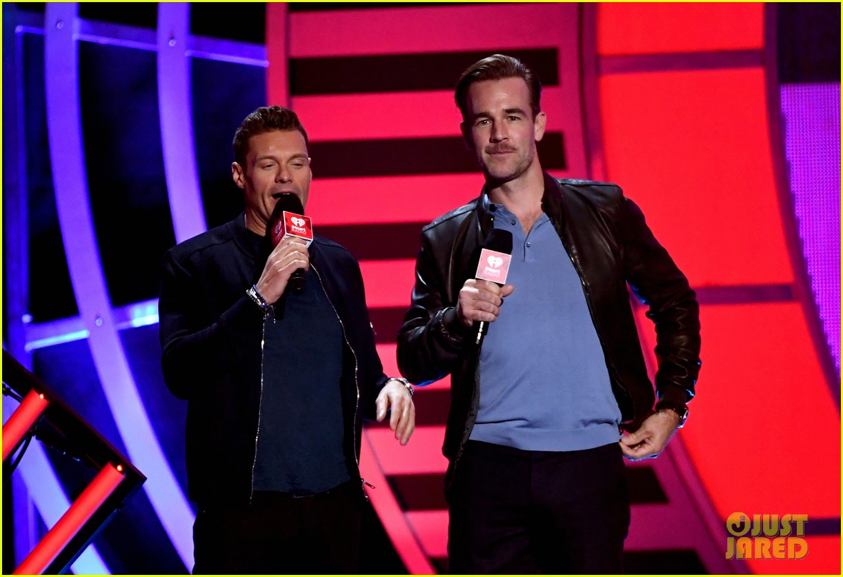 Rob Lowe, Ryan Seacrest & More Stars Attend iHeartRadio Music Festival 2017!