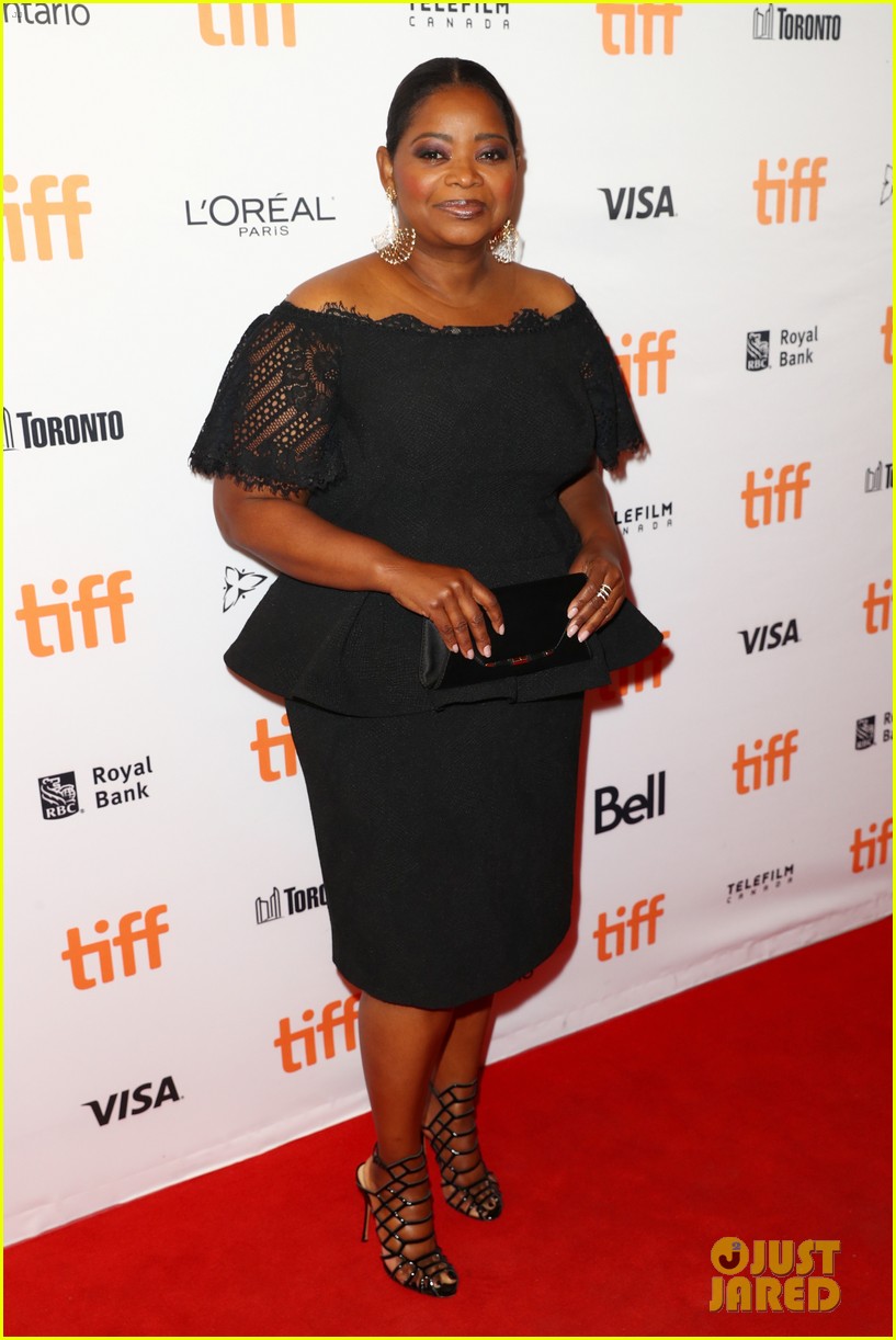 Octavia Spencer Stuns at 'Shape of Water' Premiere at TIFF