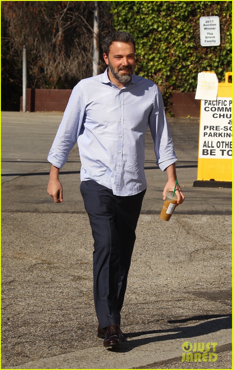 Jennifer Garner & Ben Affleck Reunite at Church
