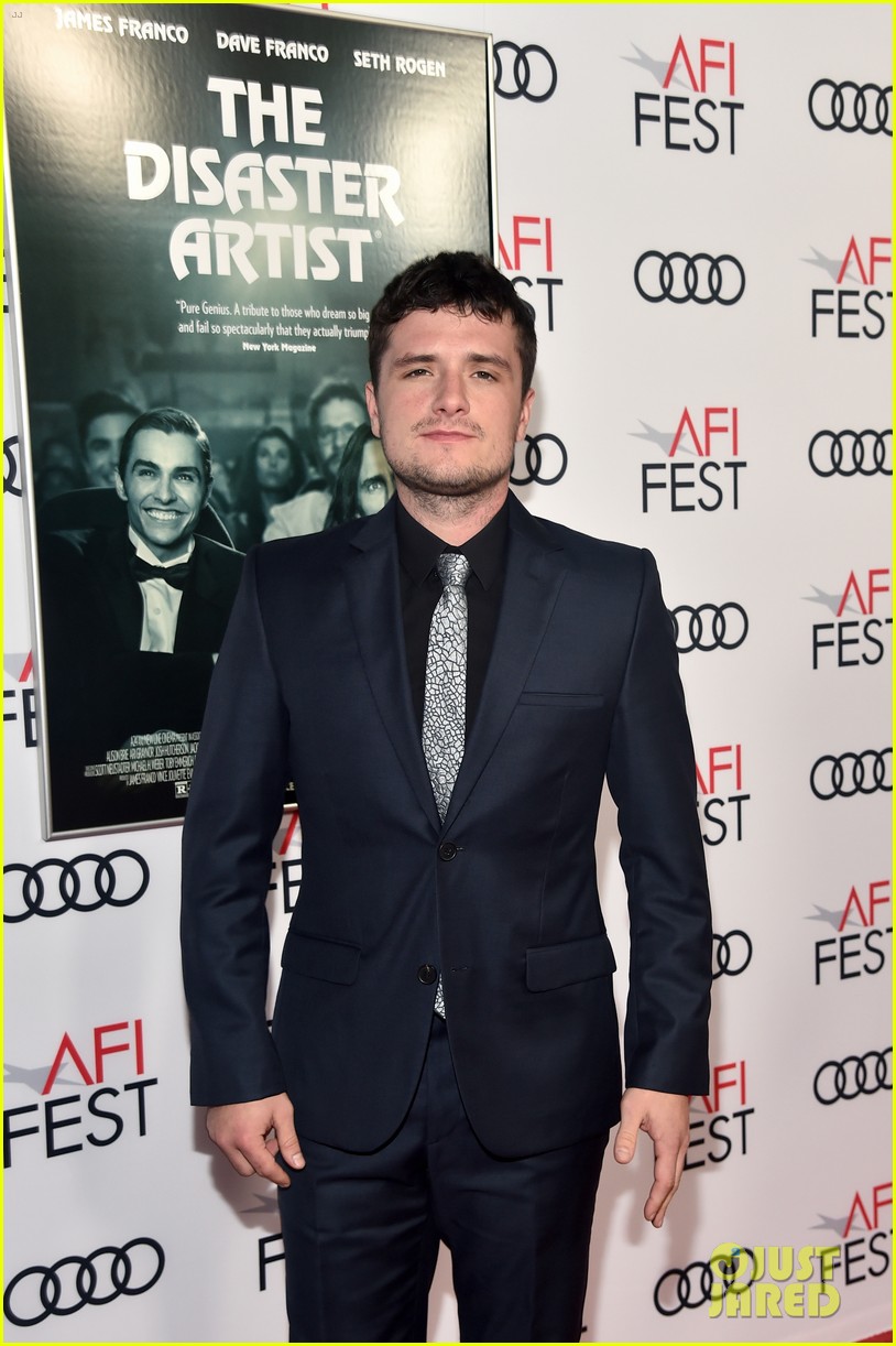 James & Dave Franco Look Handsome at 'The Disaster Artist' Screening at AFI Fest 2017!