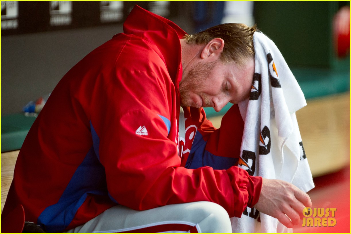 Roy Halladay Dead - Retired MLB Player Dies at 40 in Plane Crash