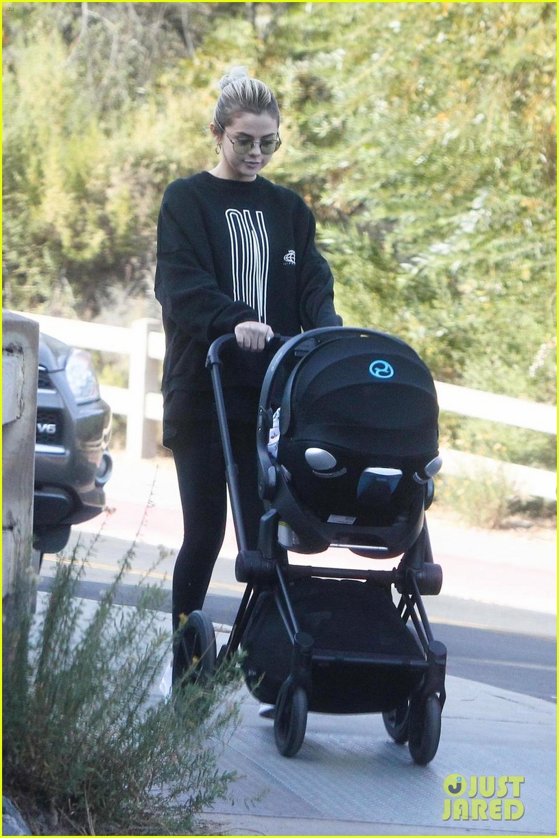 Selena Gomez Pushes Her Friend's Baby Stroller While on a Hike Following Her Mom's Hospitalization