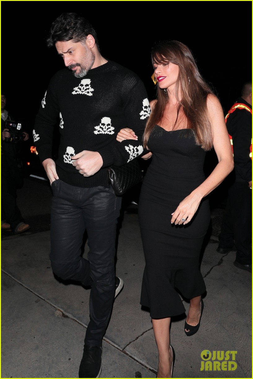 Sofia Vergara & Joe Manganiello Kick Off Holiday Season at Jennifer Klein's Party!