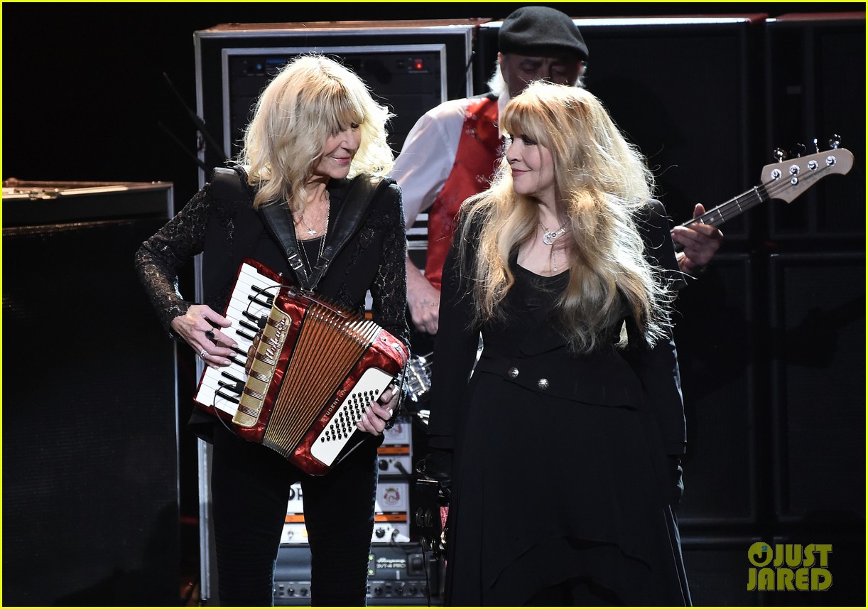 Stevie Nicks Gives Emotional Speech About Tom Petty at Grammys Tribute Concert