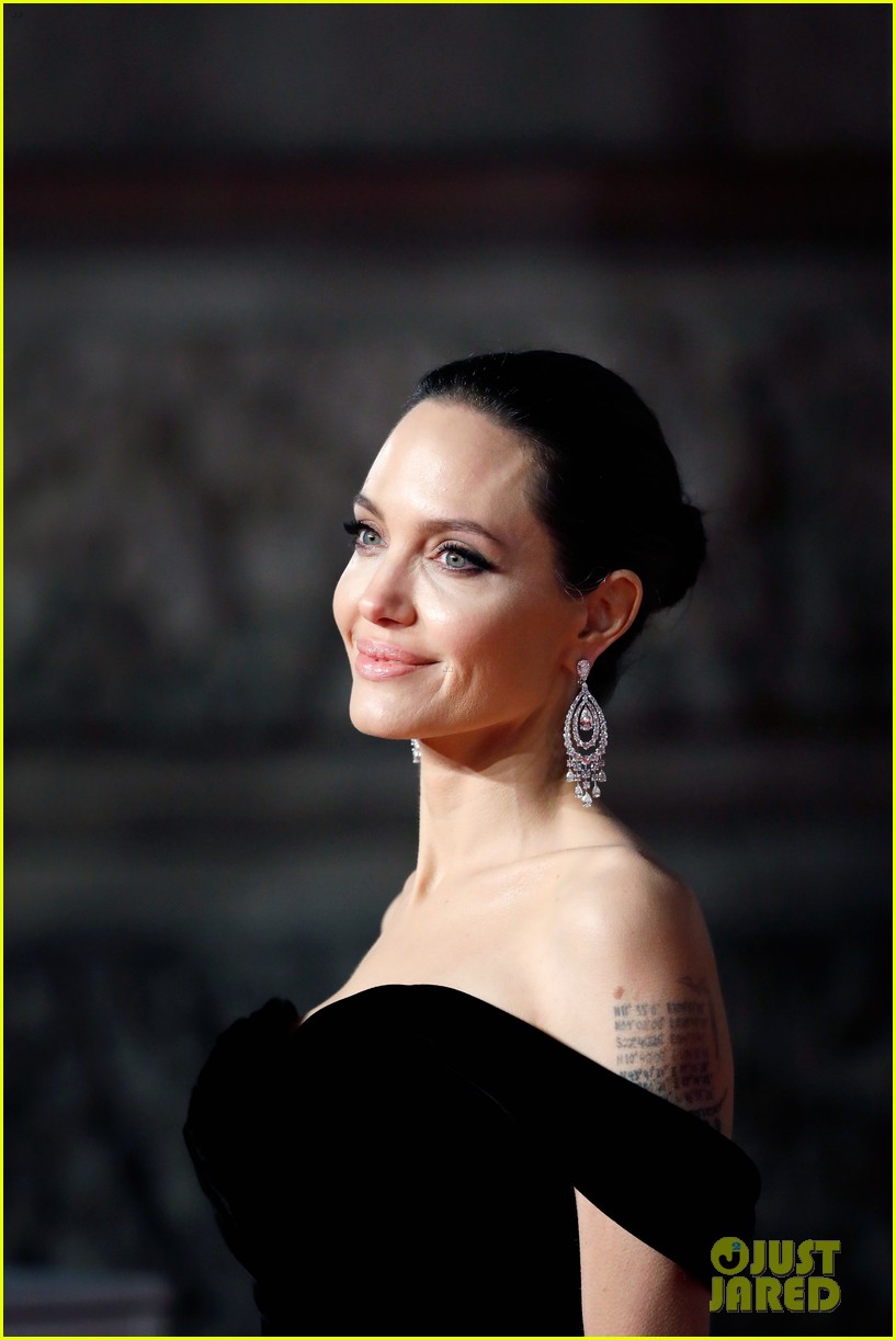 Angelina Jolie Stuns at BAFTAs 2018 In Sleek Black Dress