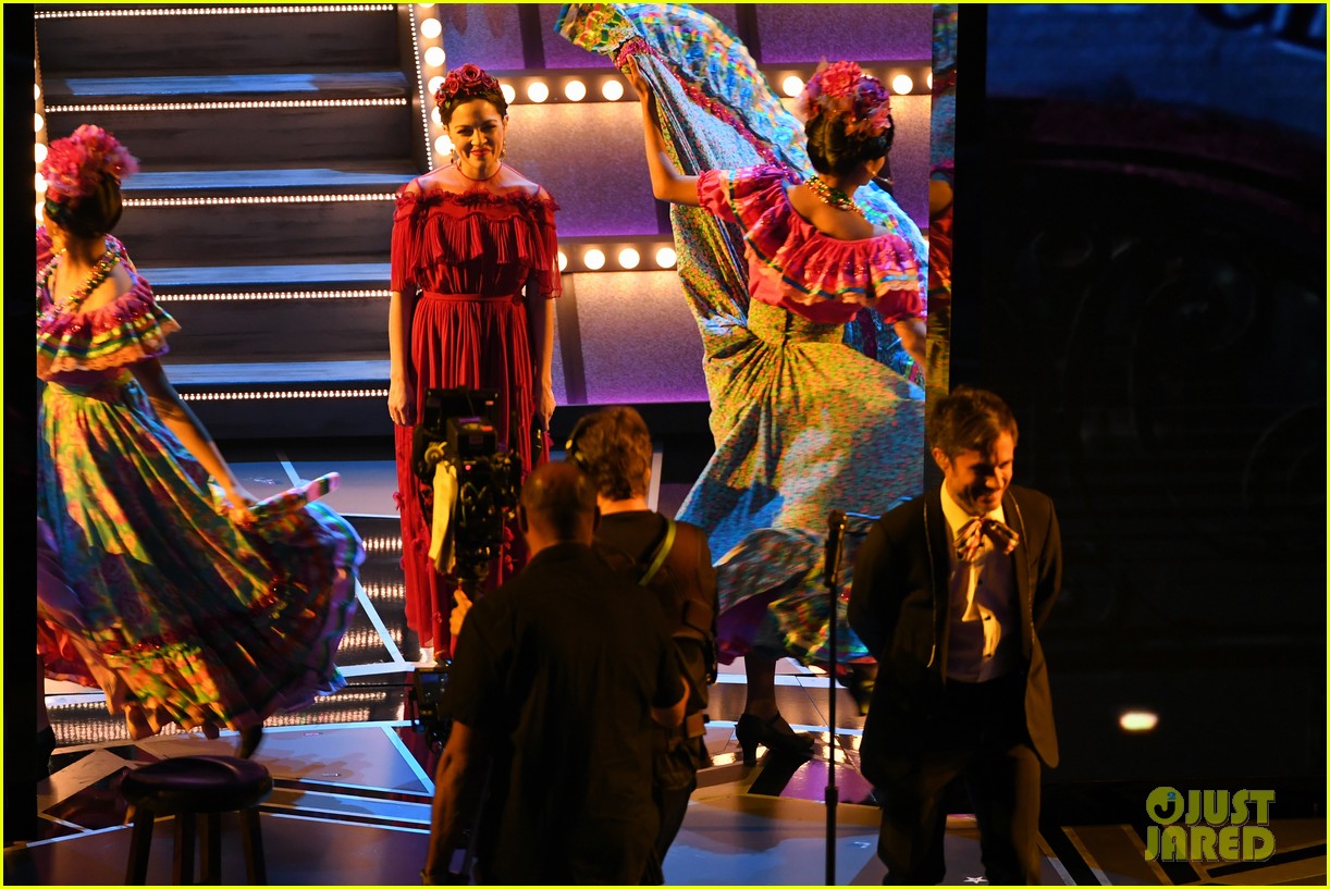Gael Garcia Bernal, Miguel & Natalia LaFourcade Perform 'Remember Me' From 'Coco' at Oscars 2018 - Watch Now!