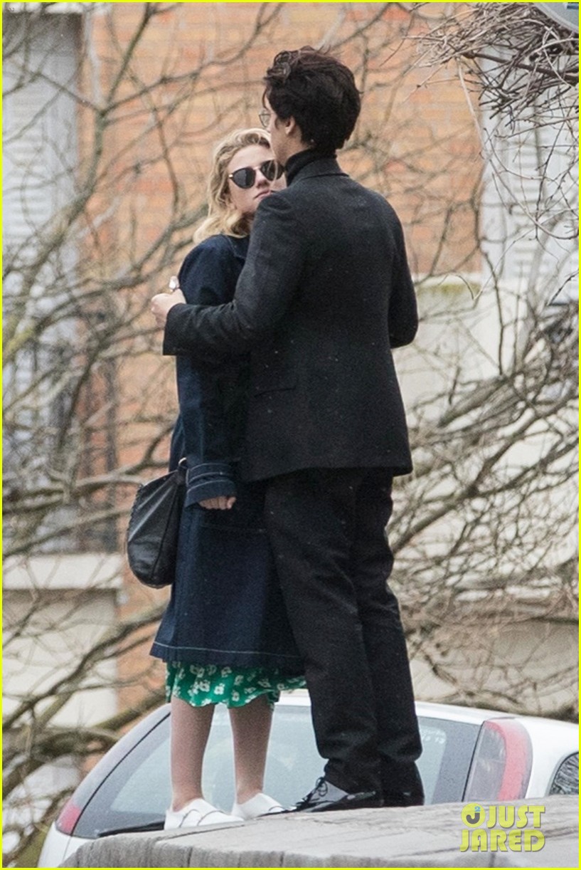Riverdale's Cole Sprouse & Lili Reinhart Spotted Kissing in Paris!