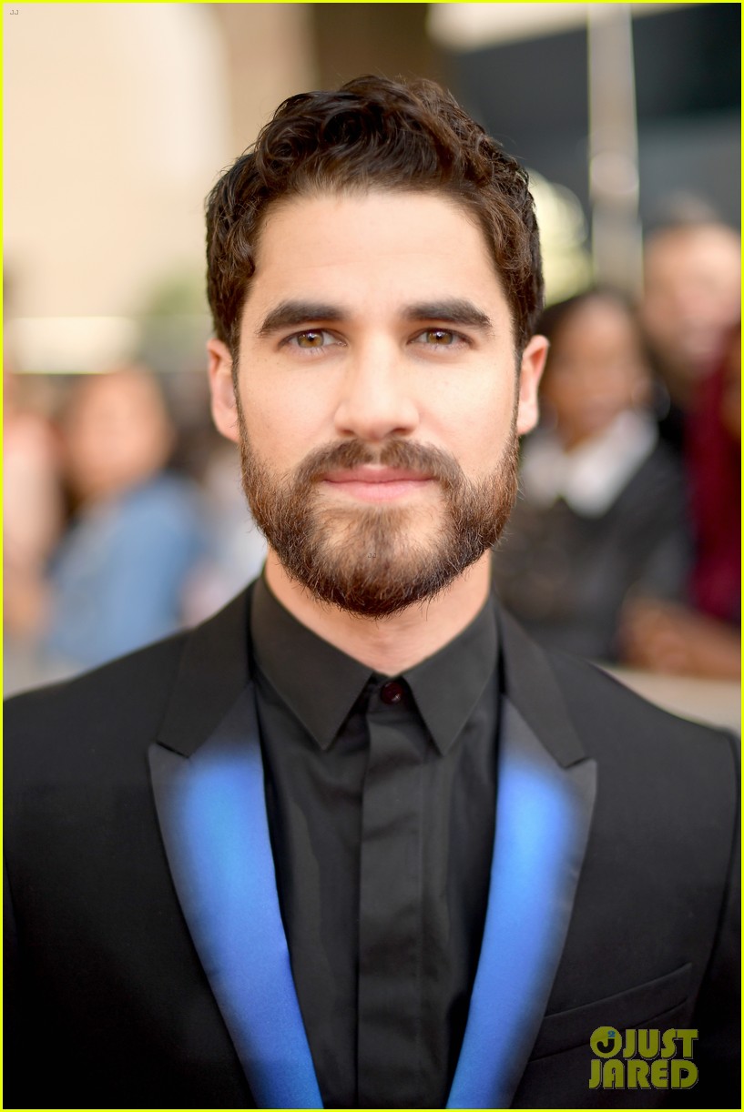 Alison Brie & Darren Criss Show Off Their Style at BBMAs 2018!