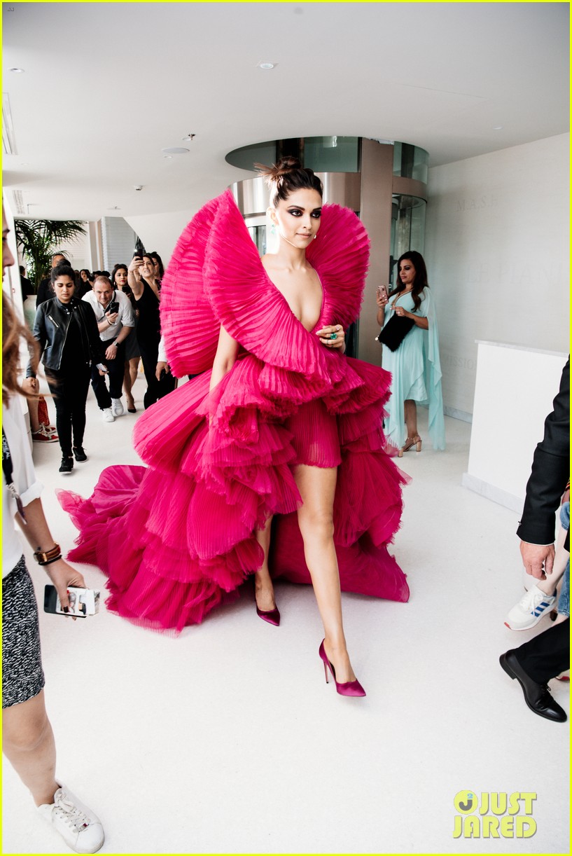 Deepika Padukone Wows at 'Ash Is The Purest White' Premiere at Cannes Film Fest