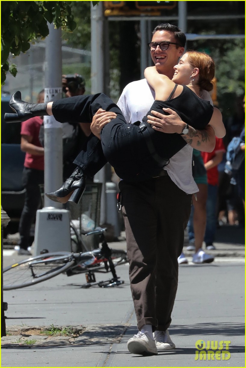Zoey Deutch's Boyfriend Dylan Hayes Adorably Carries Her Around New York City!