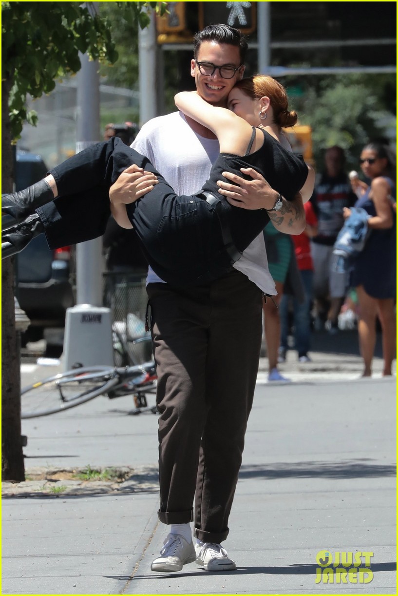 Zoey Deutch's Boyfriend Dylan Hayes Adorably Carries Her Around New York City!