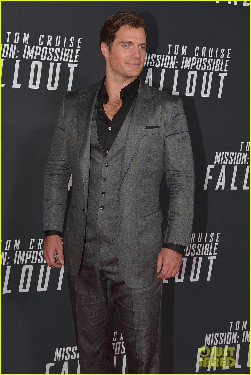 Tom Cruise & Henry Cavill Suit Up for 'Mission: Impossible' Premiere in D.C.