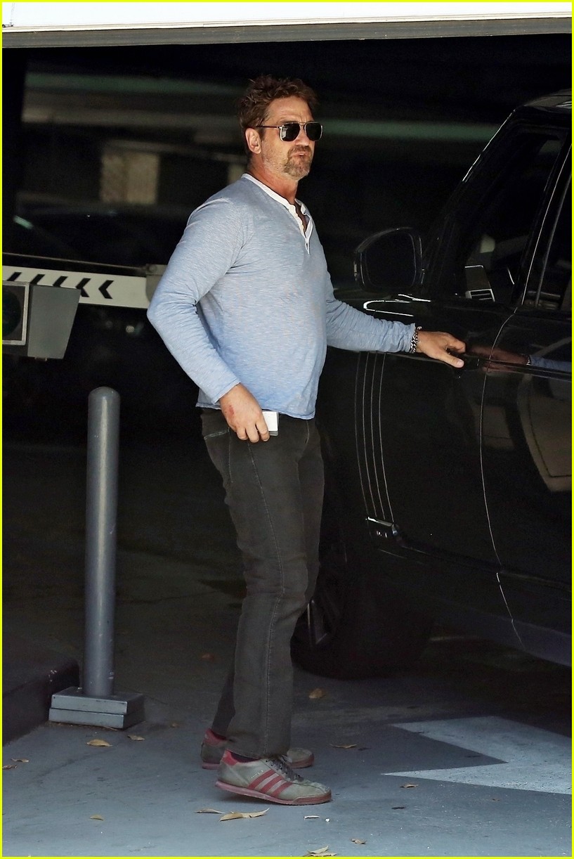 Gerard Butler Attends a Business Meeting in LA