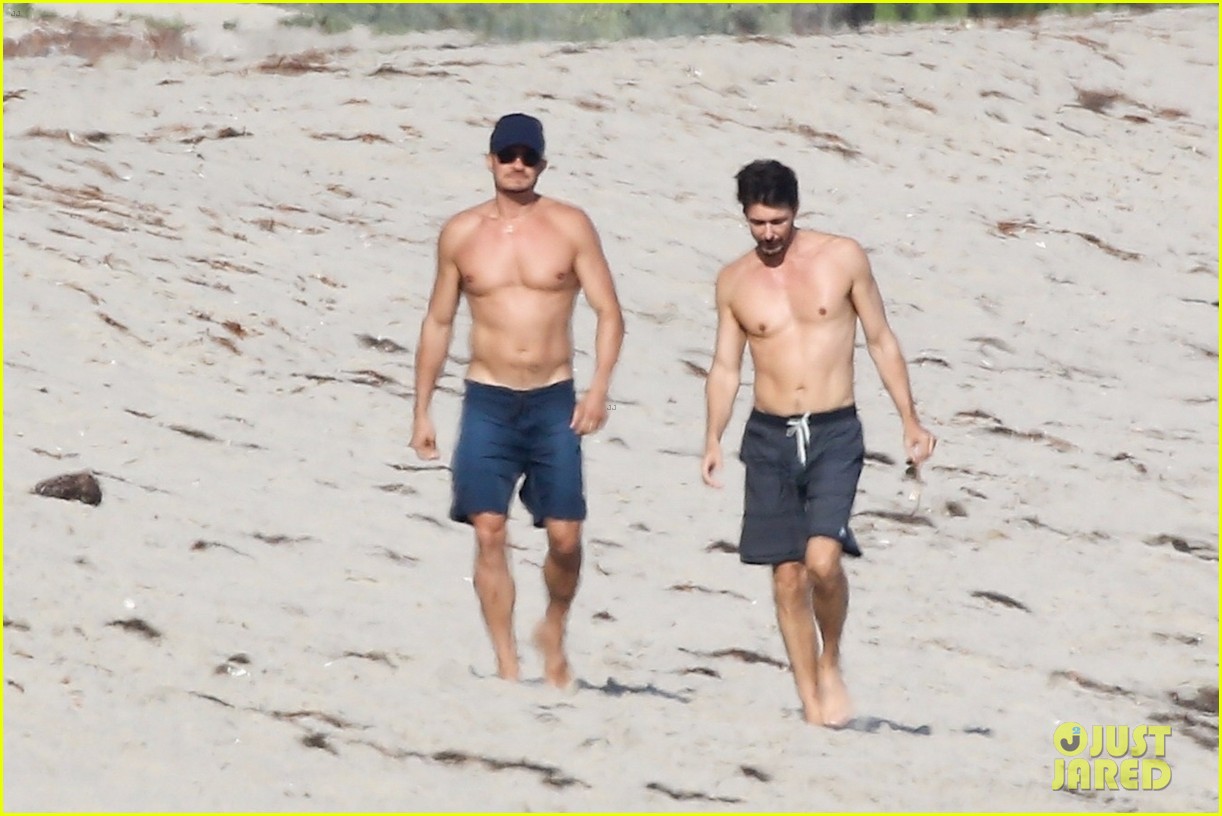 Orlando Bloom Bares His Hot Body in Malibu