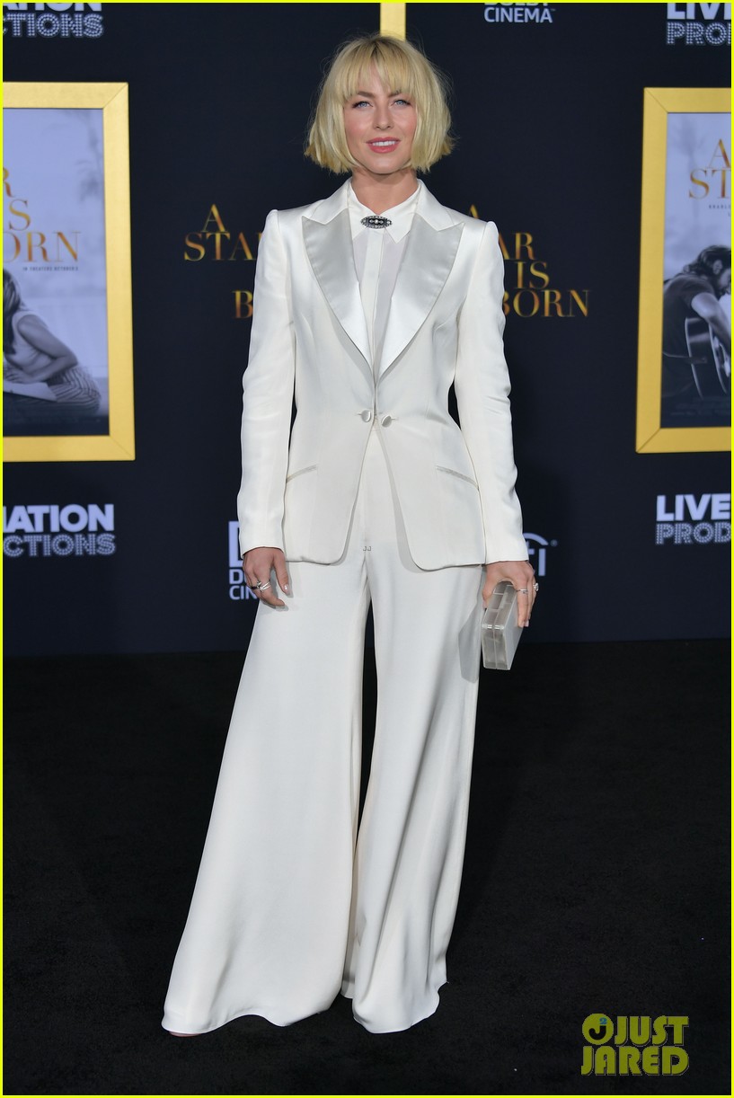 Julianne Hough & Lea Michele Attend 'A Star Is Born' Premiere in LA!
