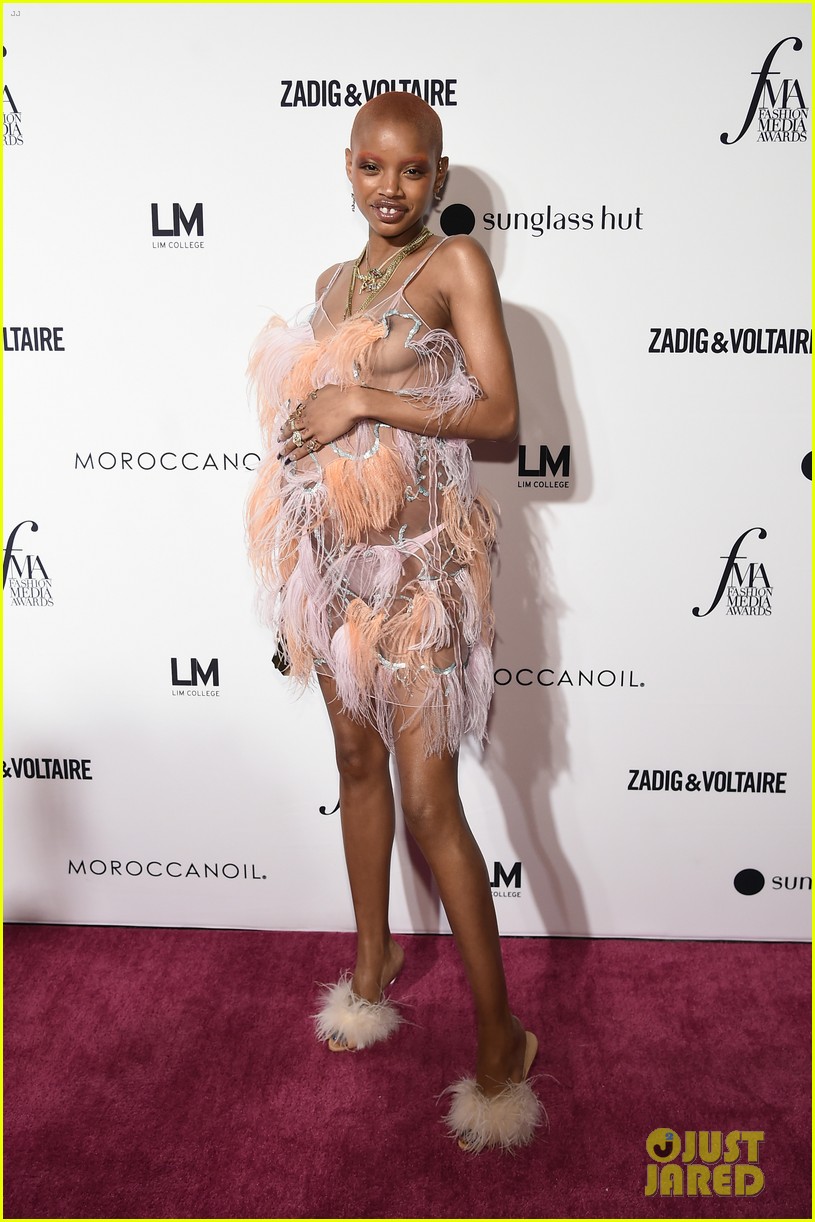 Model Slick Woods Gives Birth Hours After Walking Rihanna's Runway in Lingerie!