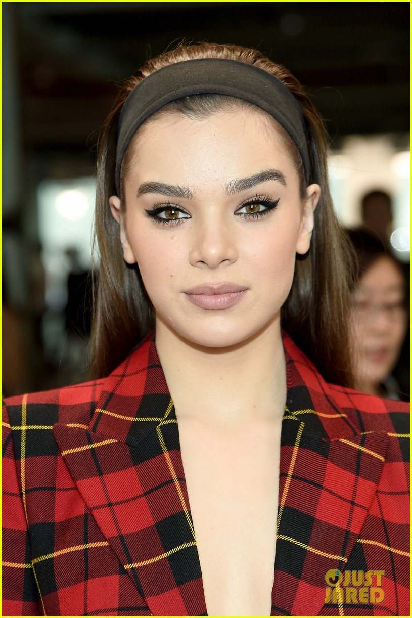 Hailee Steinfeld Wore A Full Tartan Look to Michael Kors Collection NYFW Show