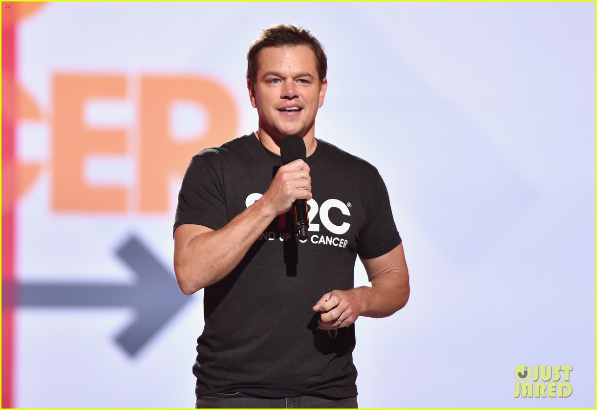 Sofia Vergara & Matt Damon Stand Up To Cancer With Tons of Other Celebrities!