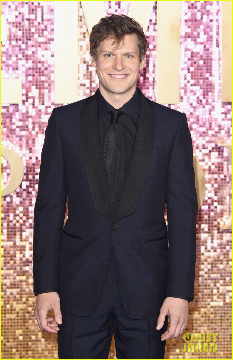 Rami Malek Gets Support from Queen's Roger Taylor & Brian May at 'Bohemian Rhapsody' World Premiere!
