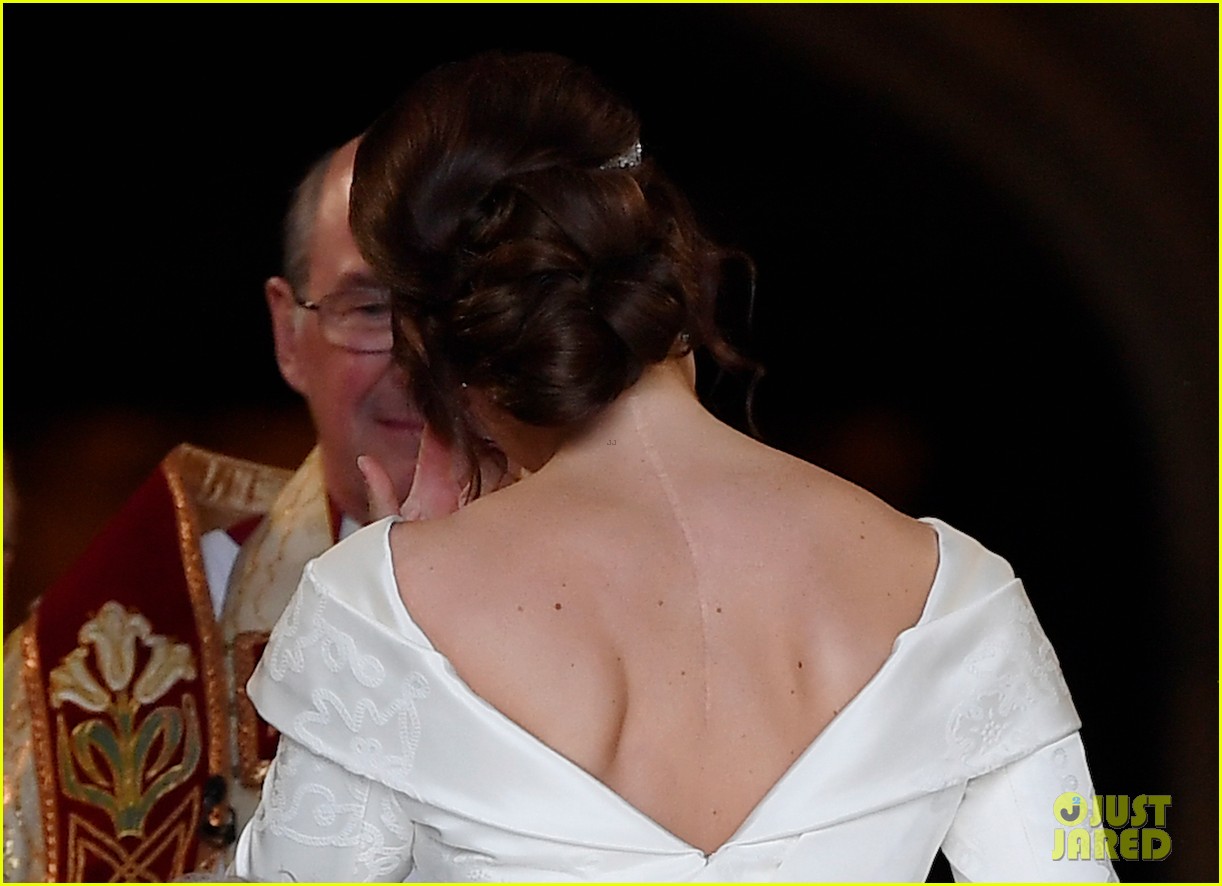 princess eugenie backless wedding dress Intentionally Shows Her Scoliosis Back Scars With Her Dress! | Just Jared 2026 Womens Sexy Backless Swing Color:Mist Blue