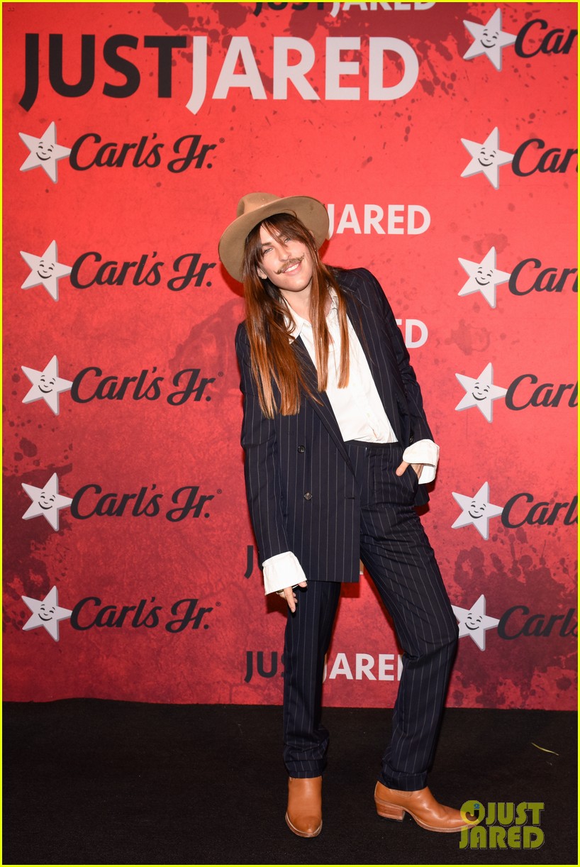 Rumer Willis & Ireland Baldwin Show Their Halloween Spirit at Just Jared's Party
