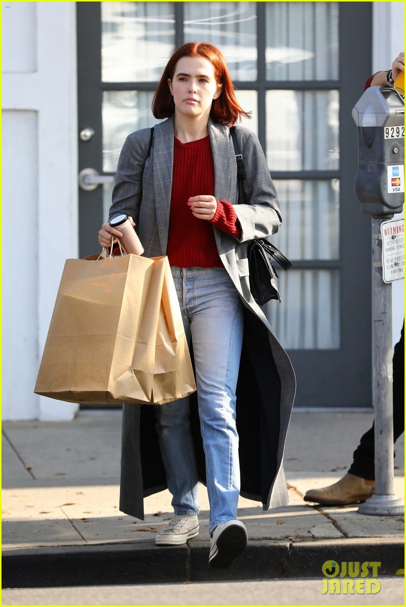Zoey Deutch Steps Out With New Red Bob Haircut - See the Pics!