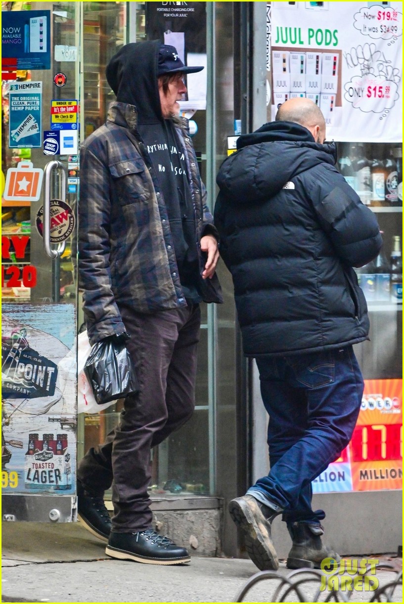 Diane Kruger Bundles Up to Run Errands in New York City