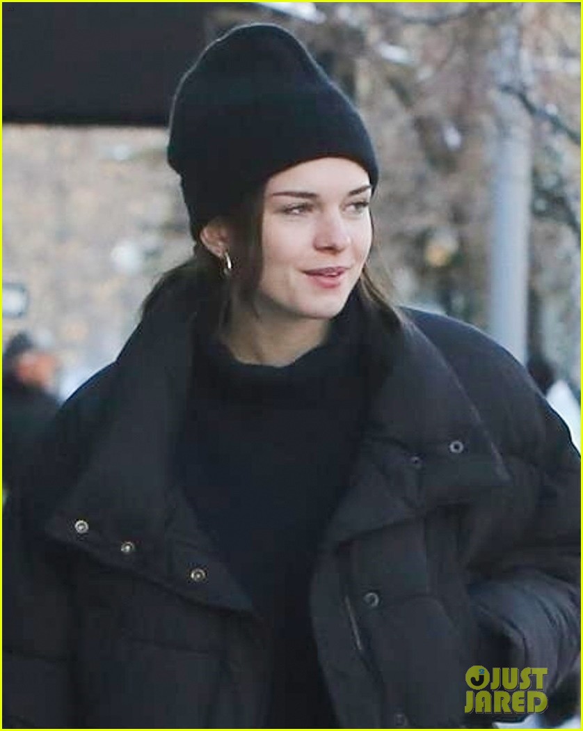 Melanie Griffith Is Celebrating the Holidays in Aspen with Daughter Stella Banderas!