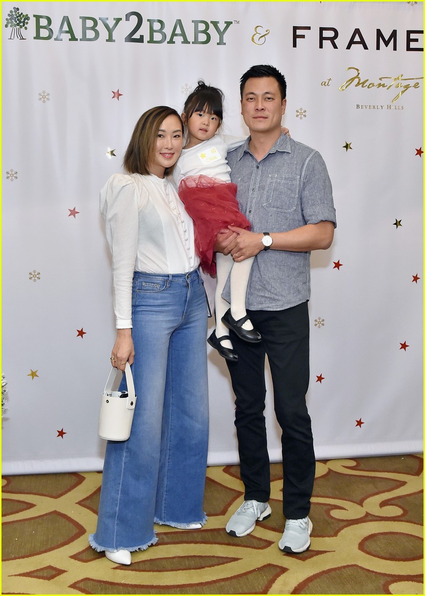 Jessica Alba & Jenna Dewan Attend Baby2Baby Holiday Party!