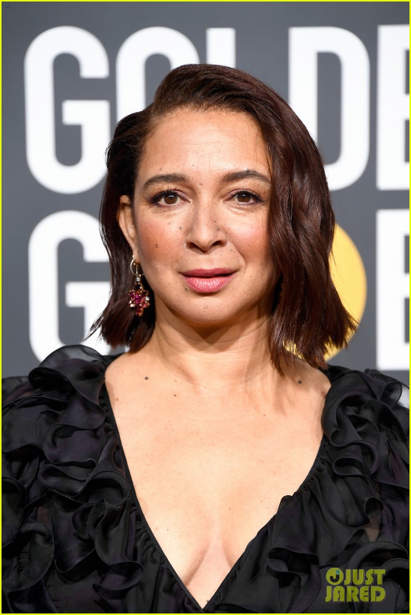 Maya Rudolph Hilariously Proposes to Amy Poehler at Golden Globes 2019!