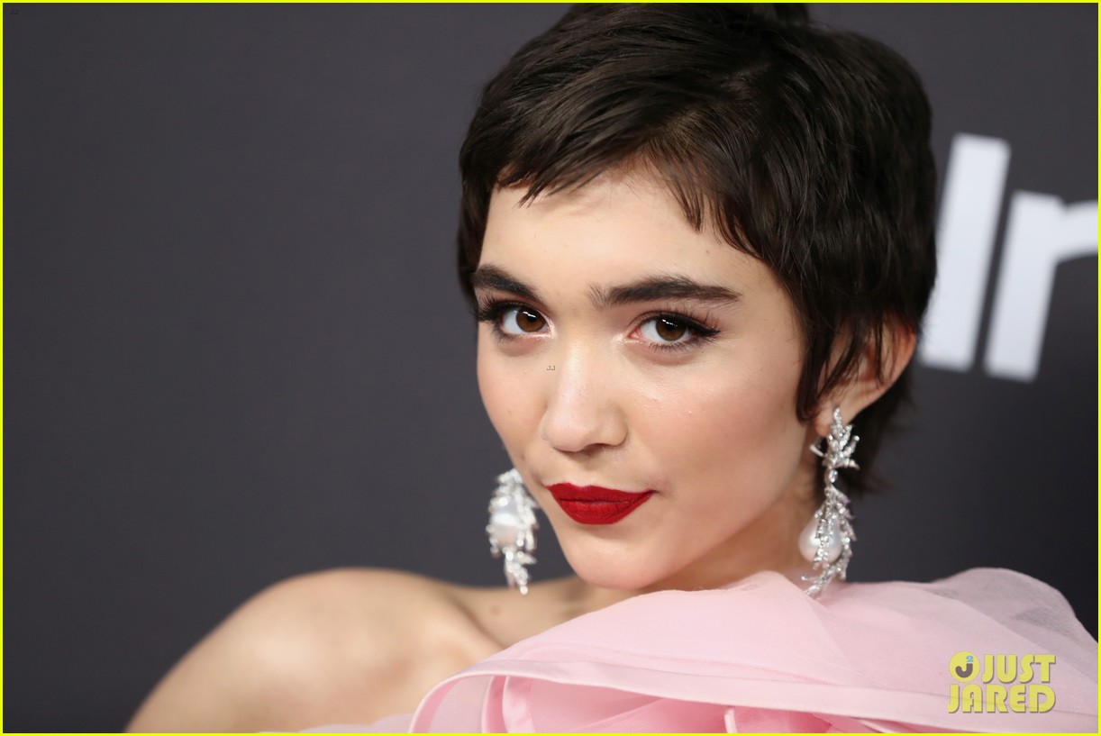Sabrina Carpenter, Rowan Blanchard & More Stun at Golden Globes After Parties 2019