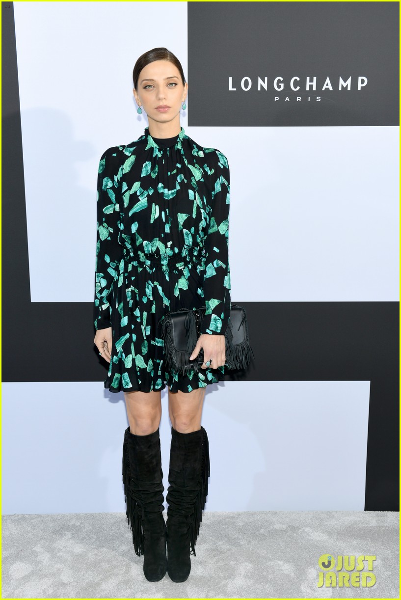 Kendall Jenner Joins Emma Roberts & More Stars at Longchamp's NYFW Show