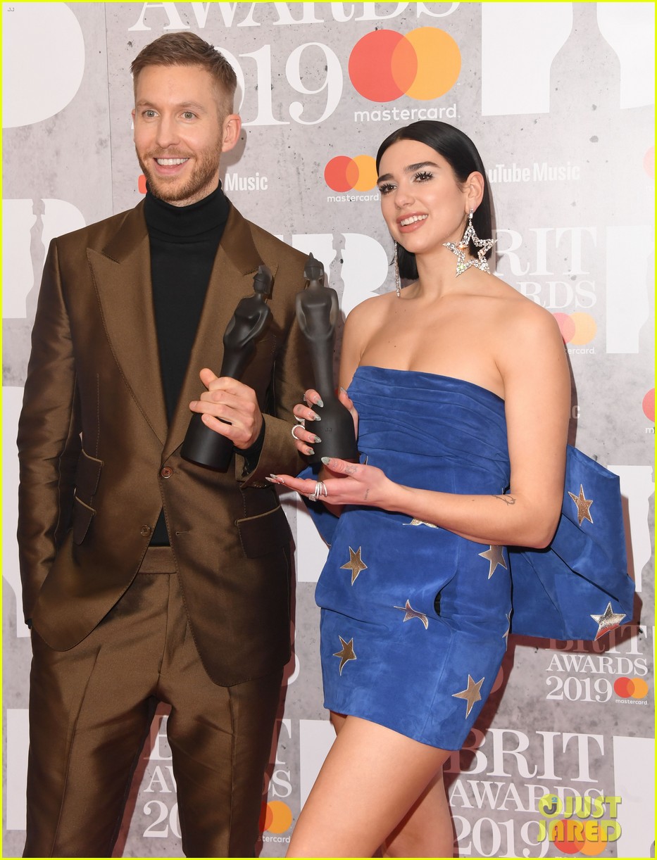 Dua Lipa Performs 'One Kiss' With Calvin Harris at BRIT Awards 2019 (Video)