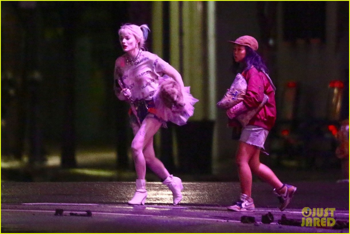Margot Robbie Films More 'Birds of Prey' Scenes with Ella Jay Basco