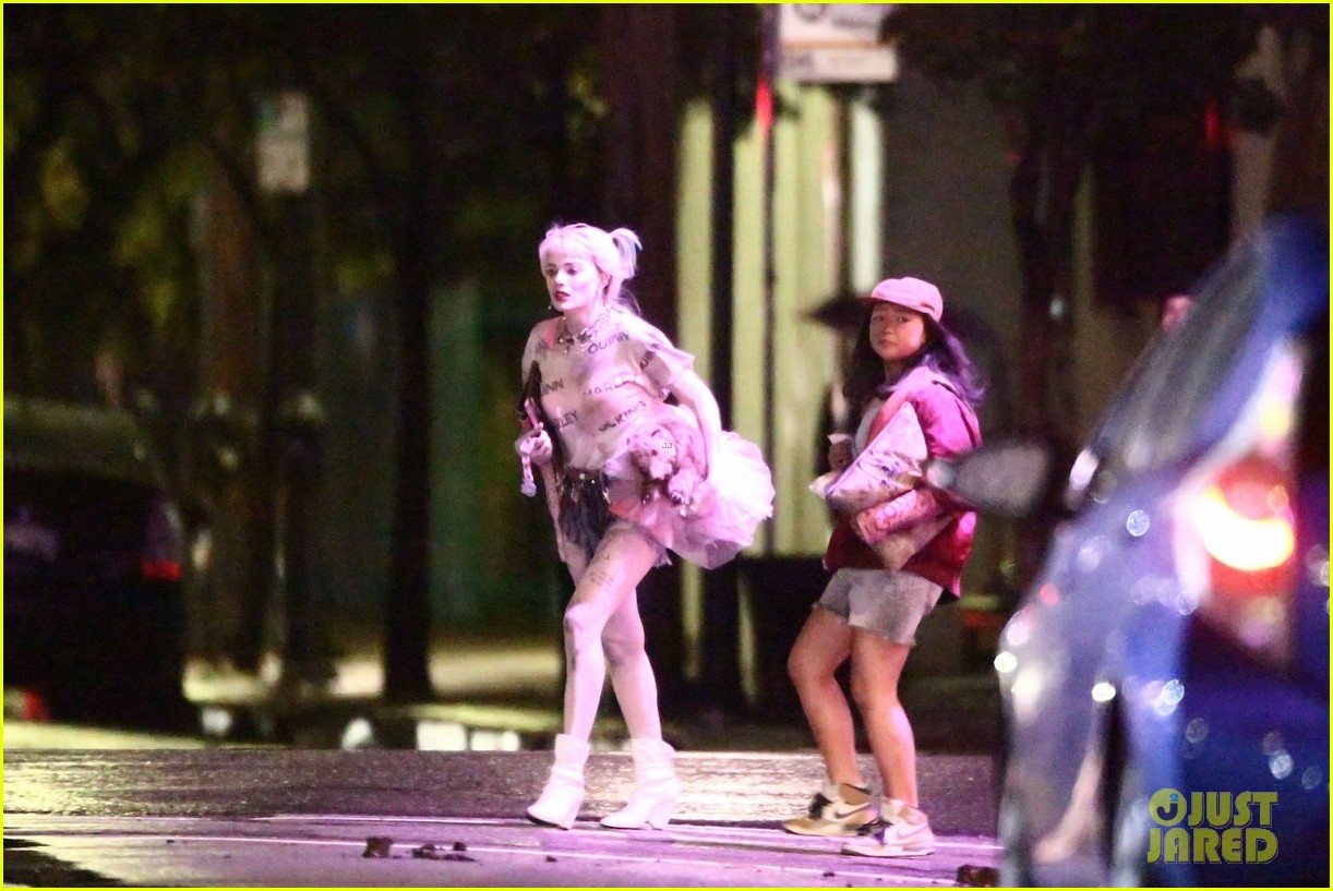 Margot Robbie Films More 'Birds of Prey' Scenes with Ella Jay Basco