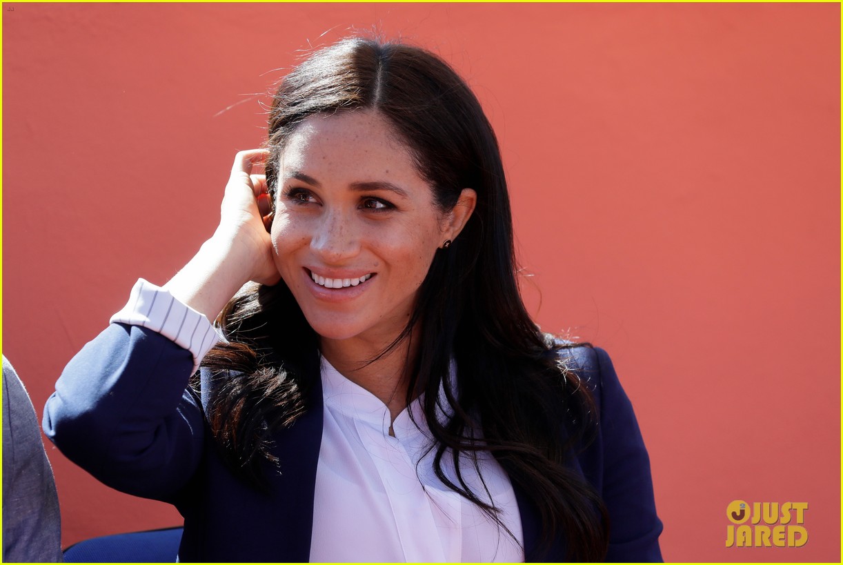 Pregnant Meghan Markle Gets a Henna Tattoo for Good Luck While Visiting Morocco With Prince Harry!