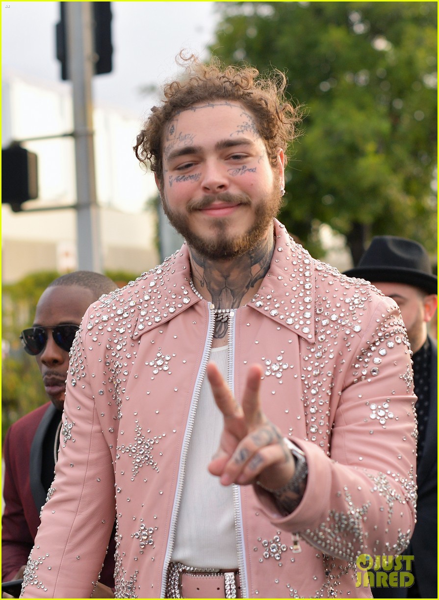 post malone pink dress Grammys 2019: Post Malone Wears Another Custom Suit: All About His Look