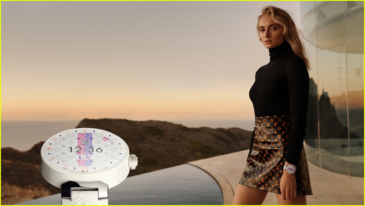 Justin Theroux & Sophie Turner Star in New 'Louis Vuitton' Watch Campaign!