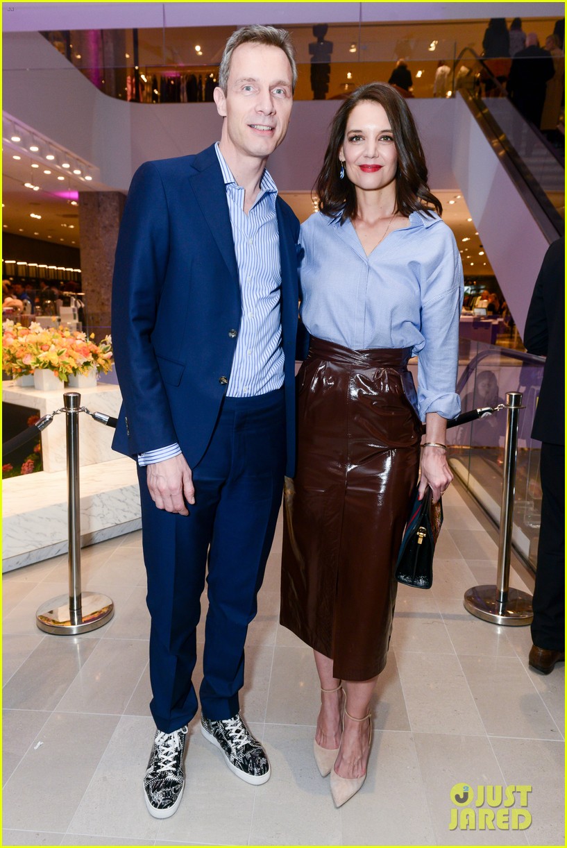 Katie Holmes Celebrates Neiman Marcus Hudson Yards Grand Opening!