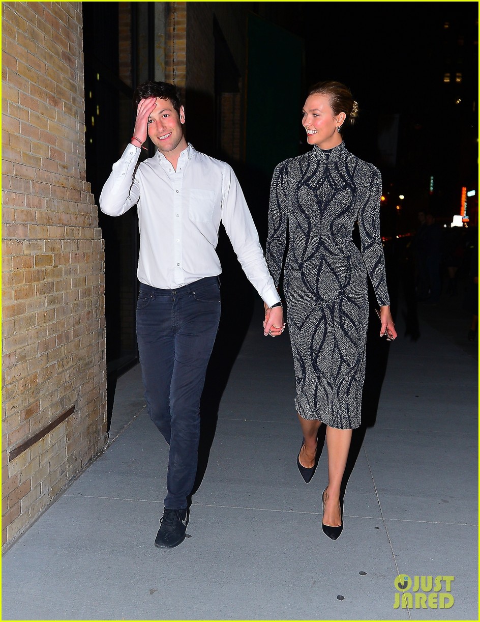 Karlie Kloss & Husband Joshua Kushner Hold Hands for Night Out in NYC!