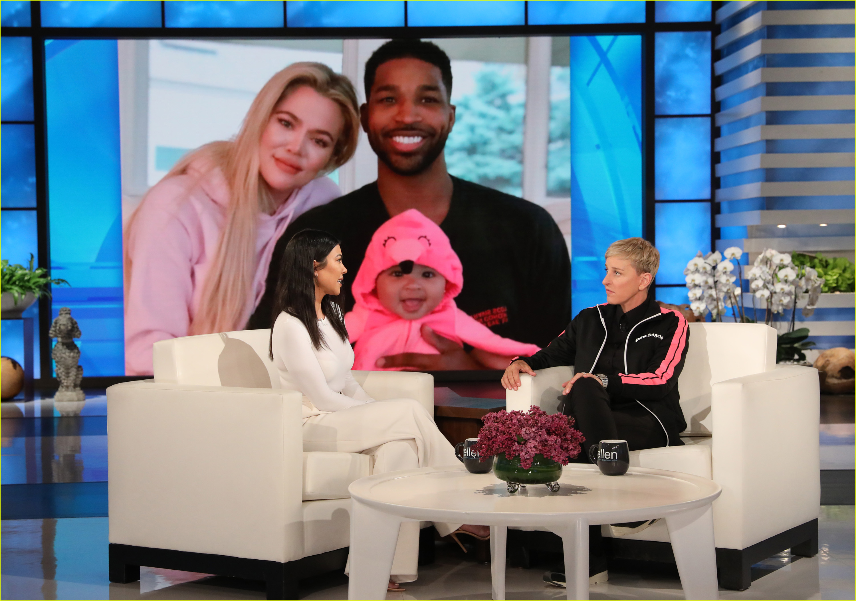 Kourtney Kardashian Provides Update on Khloe's Relationship with Tristan Thompson - Watch Now