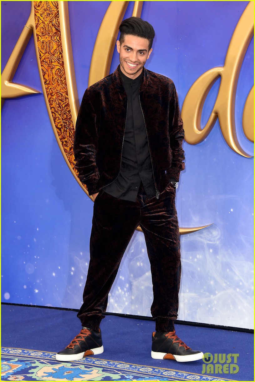 Will Smith Joins Mena Massoud & Naomi Scott at 'Aladdin' European Premiere in London!